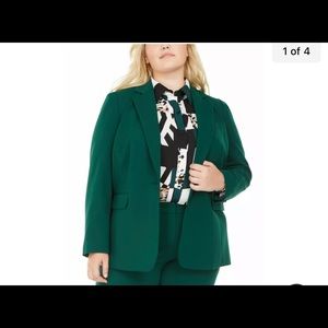 Bar III emerald blazer